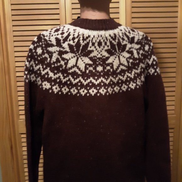 Snowflake design Cardigan by Woolrich New with Tag - Picture 6 of 13